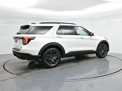 New 2025 Ford Explorer ST w/ Sun And Sound Package image 32