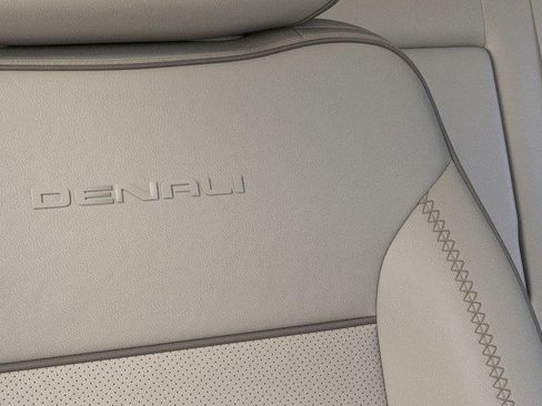 New 2026 GMC Yukon Denali w/ Advanced Technology Package RWD image 21