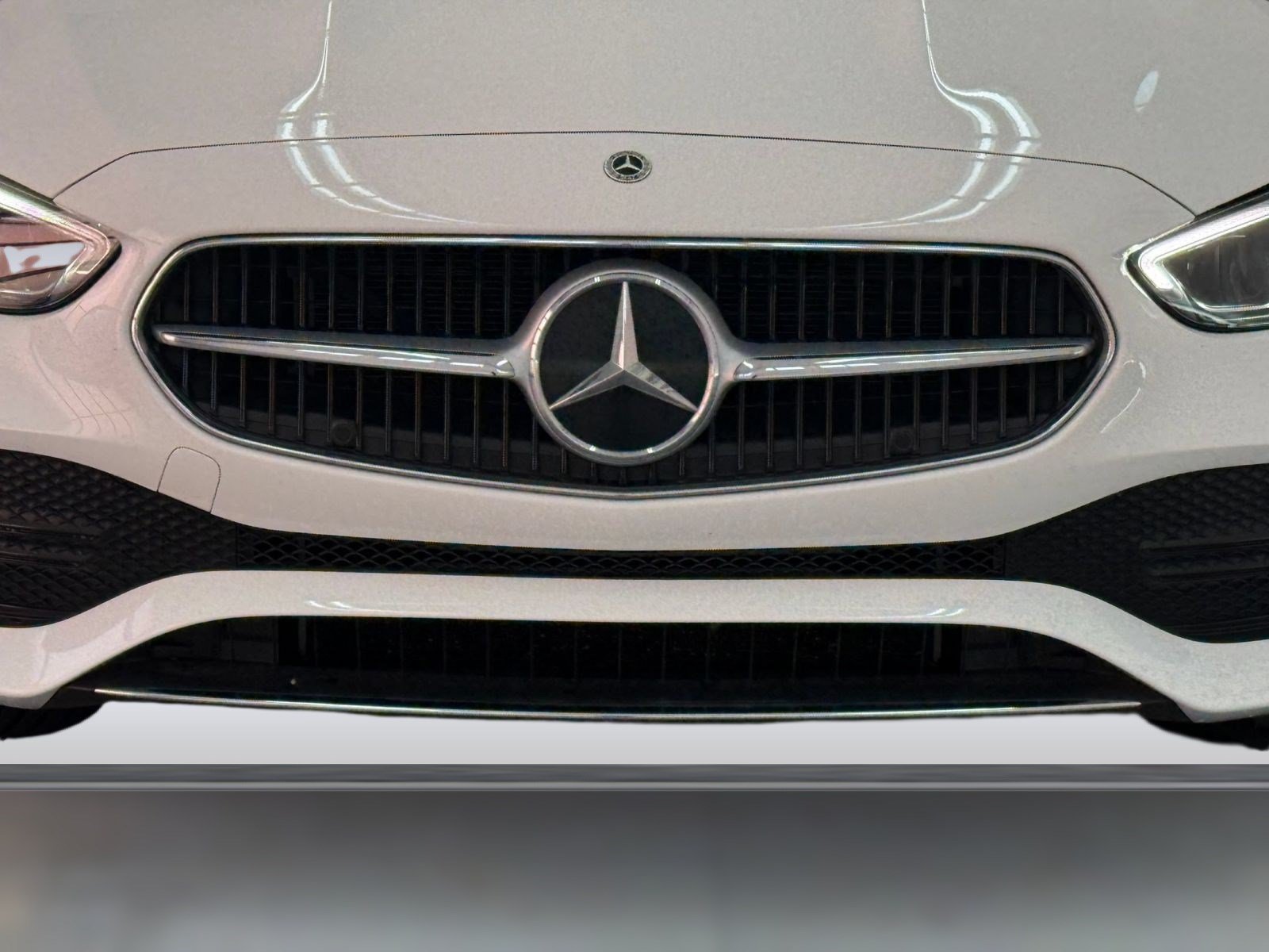 Used 2024 Mercedes-Benz C 300 Sedan image 25