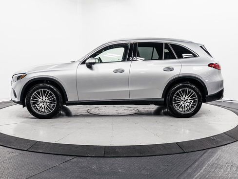 Certified 2026 Mercedes-Benz GLC 300 4MATIC image 4