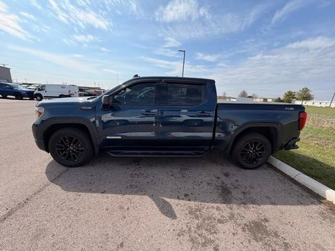 Used 2020 GMC Sierra 1500 Elevation image 2
