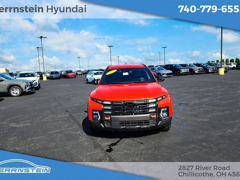 Used 2025 Hyundai Santa Cruz XRT AWD/4WD image 2