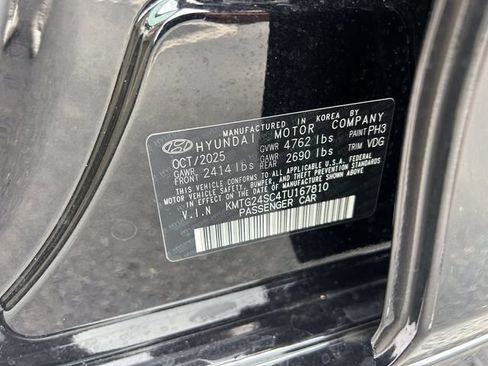 Used 2026 Genesis G70 2.5T Prestige RWD image 37