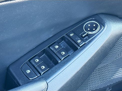 Used 2023 Kia Seltos S image 8