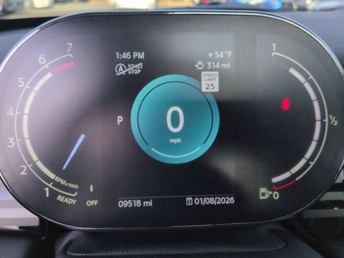 Certified 2023 MINI Cooper 4-Door Hardtop w/ Multitone Edition image 35