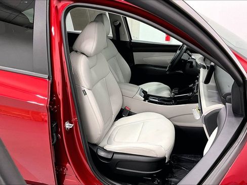 Used 2025 Hyundai Tucson SEL FWD image 9