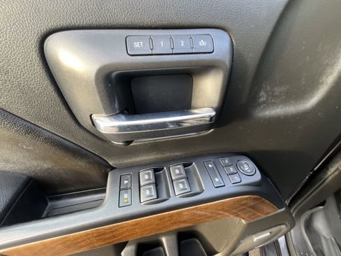 Used 2016 Chevrolet Silverado 2500 LTZ w/ Duramax Plus Package image 23