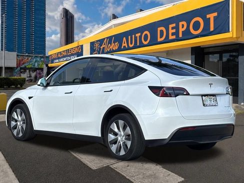 Used 2023 Tesla Model Y Long Range AWD/4WD image 4