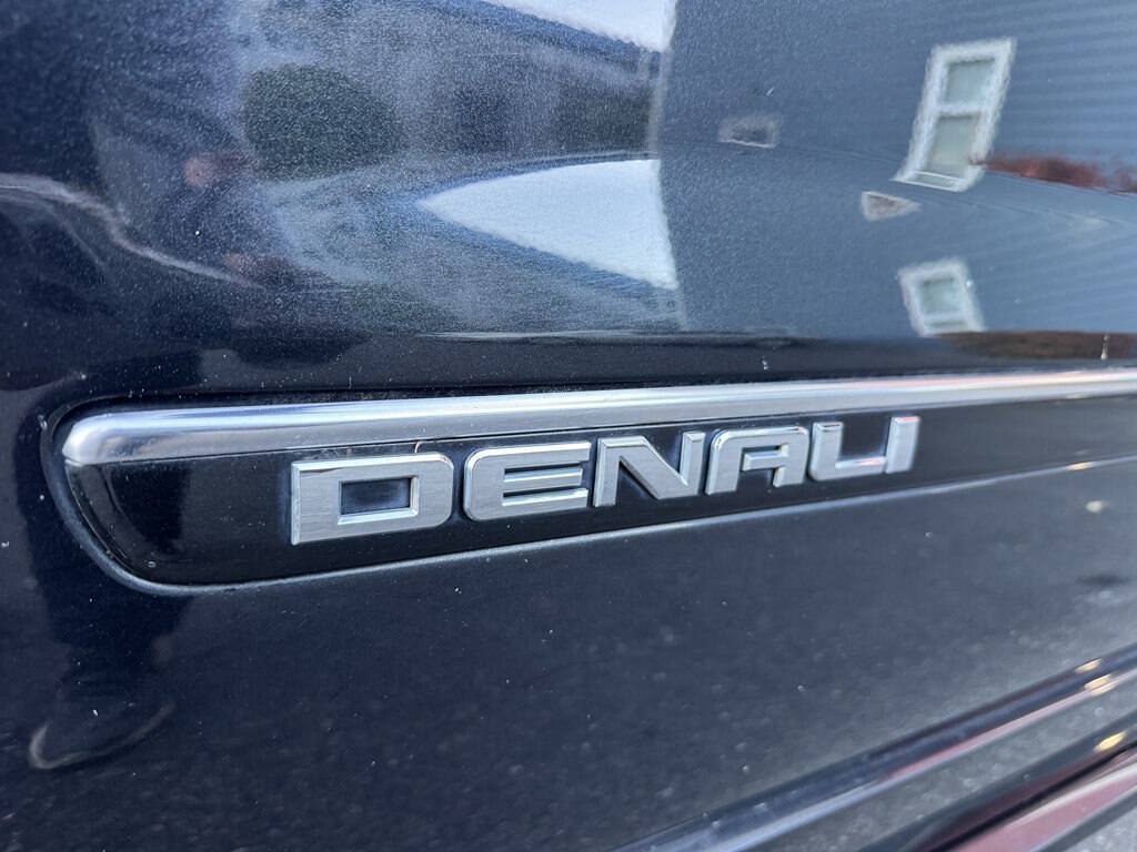 Used 2013 GMC Acadia Denali AWD/4WD image 11