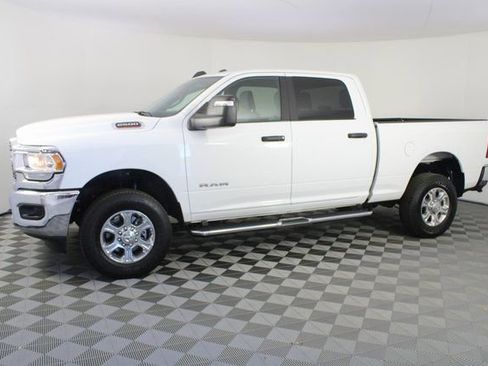 Used 2024 RAM 2500 Big Horn w/ Bed Utility Group image 2