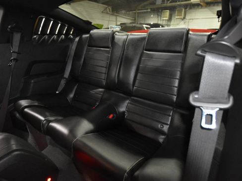 Used 2010 Ford Mustang GT image 38