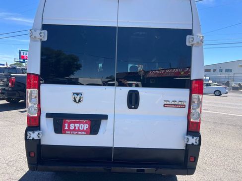 Used 2019 RAM ProMaster 2500 FWD image 6