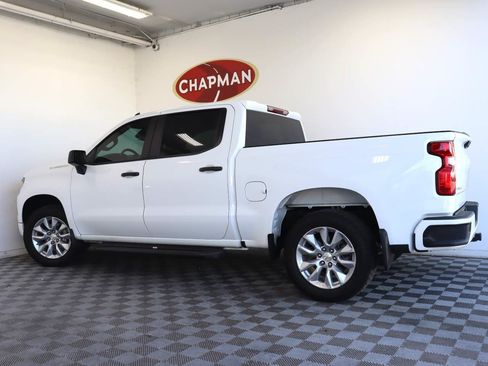 Certified 2023 Chevrolet Silverado 1500 Custom RWD image 3