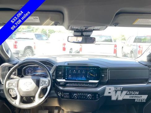 Used 2023 Chevrolet Silverado 1500 LT AWD/4WD image 16