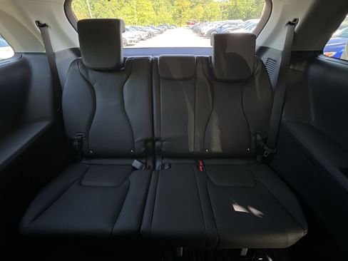 New 2027 Kia Carnival SX Prestige FWD image 32