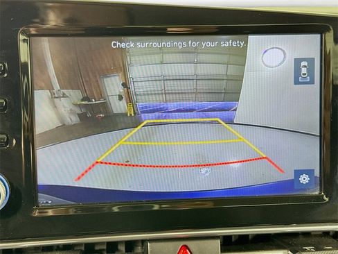 Used 2021 Hyundai Elantra SEL w/ Convenience Package image 23