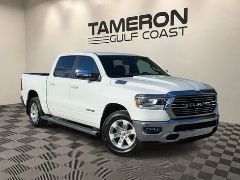 Used 2023 RAM 1500 Laramie AWD/4WD image 1