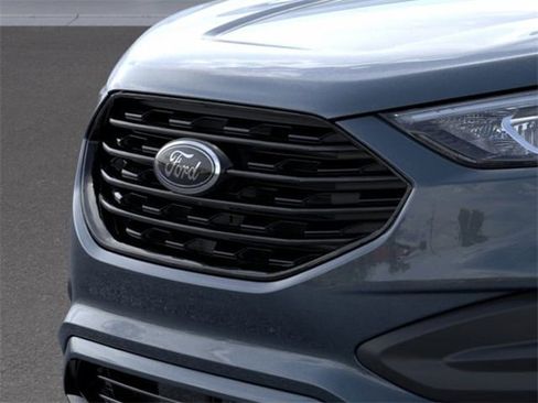 New 2024 Ford Edge SE w/ Black Appearance Package image 39