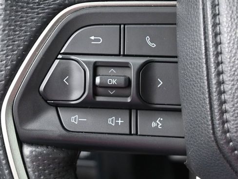 Used 2025 Toyota Tundra Limited w/ TRD Off-Road Package AWD/4WD image 17