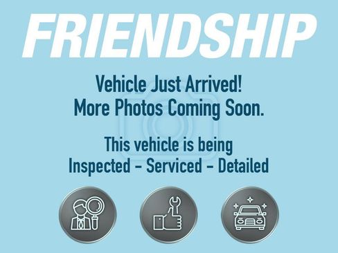 Certified 2025 Hyundai Venue SEL image 3