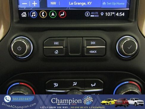Used 2021 Chevrolet Silverado 1500 High Country AWD/4WD image 41