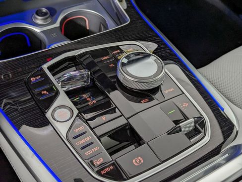 New 2026 BMW X7 xDrive40i AWD/4WD image 33