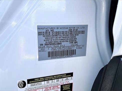 Used 2025 Nissan Kicks SR w/ SR Premium Package image 27