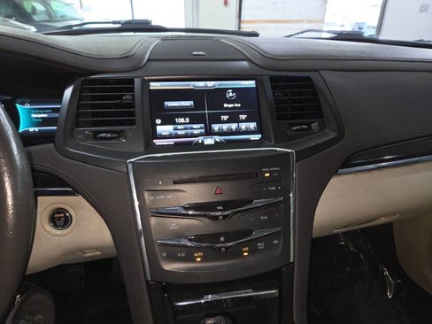 Used 2015 Lincoln MKS AWD w/ Equipment Group 101A image 32