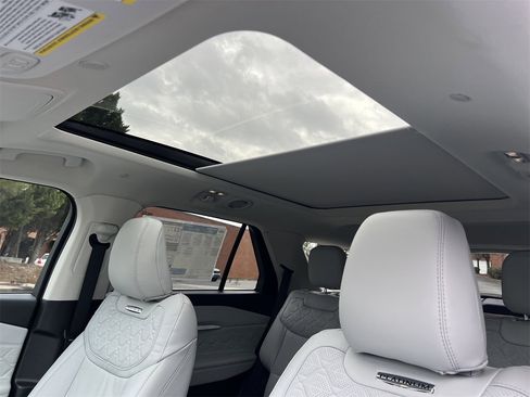 New 2026 Ford Explorer Platinum w/ LUX Leather Package image 13