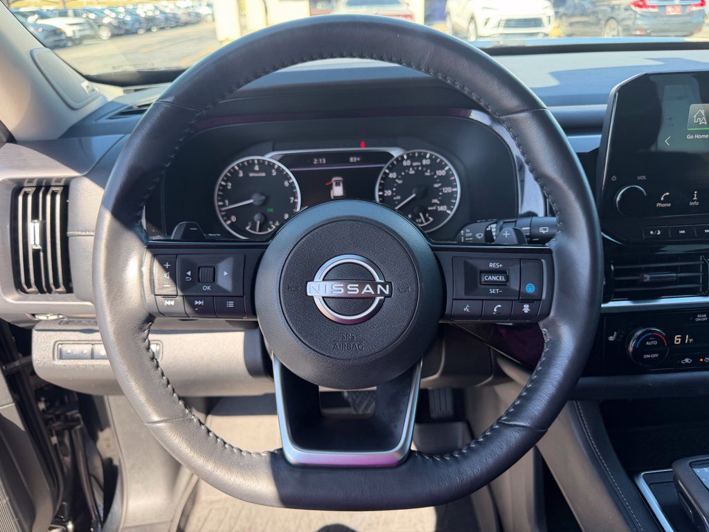 Used 2023 Nissan Pathfinder SL w/ SL Premium Package FWD image 27