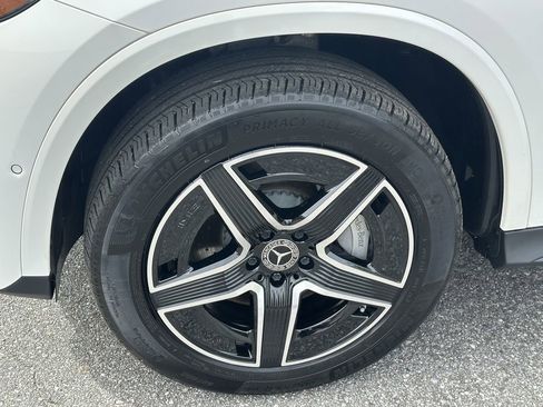 Certified 2024 Mercedes-Benz GLC 300 4MATIC w/ AMG Line image 13