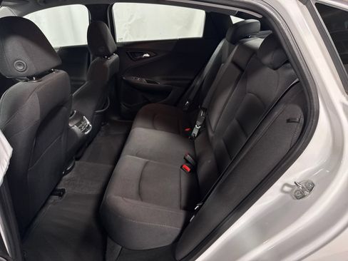 Used 2024 Chevrolet Malibu LT FWD image 5