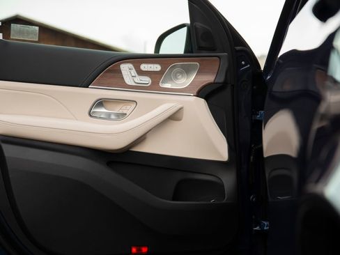 New 2026 Mercedes-Benz GLE 450 4MATIC image 9