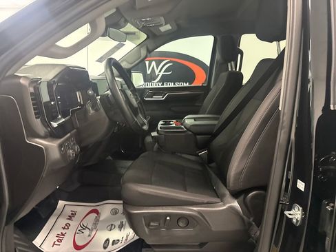 Used 2026 Chevrolet Silverado 1500 LT AWD/4WD image 8
