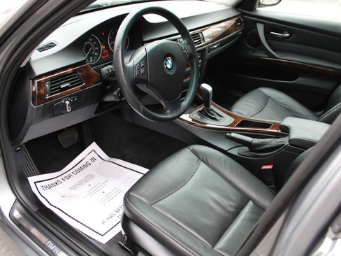 Used 2011 BMW 328i xDrive Sedan w/ Premium Pkg image 15