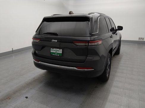 Used 2024 Jeep Grand Cherokee Limited 4xe w/ Trailer Tow Package image 7