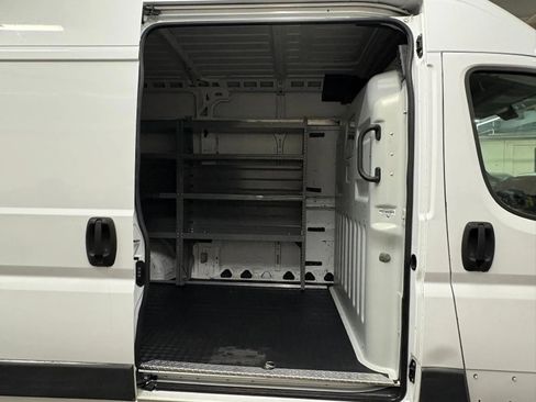 Used 2017 RAM ProMaster 1500 w/ Interior Convenience Group image 20