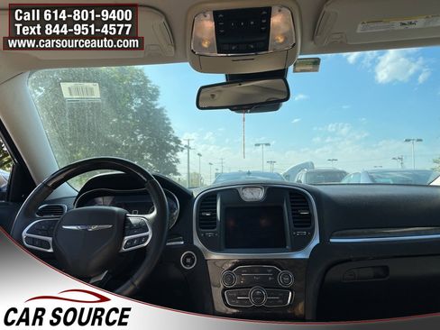 Used 2017 Chrysler 300 C w/ Safetytec Plus Group image 12
