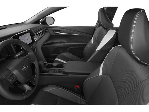 New 2026 Toyota Camry SE image 6