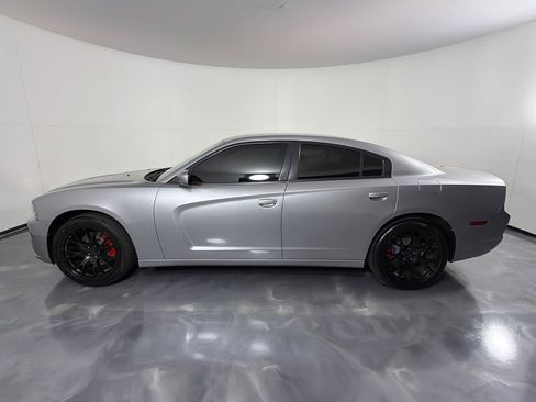 Used 2013 Dodge Charger Police RWD image 8