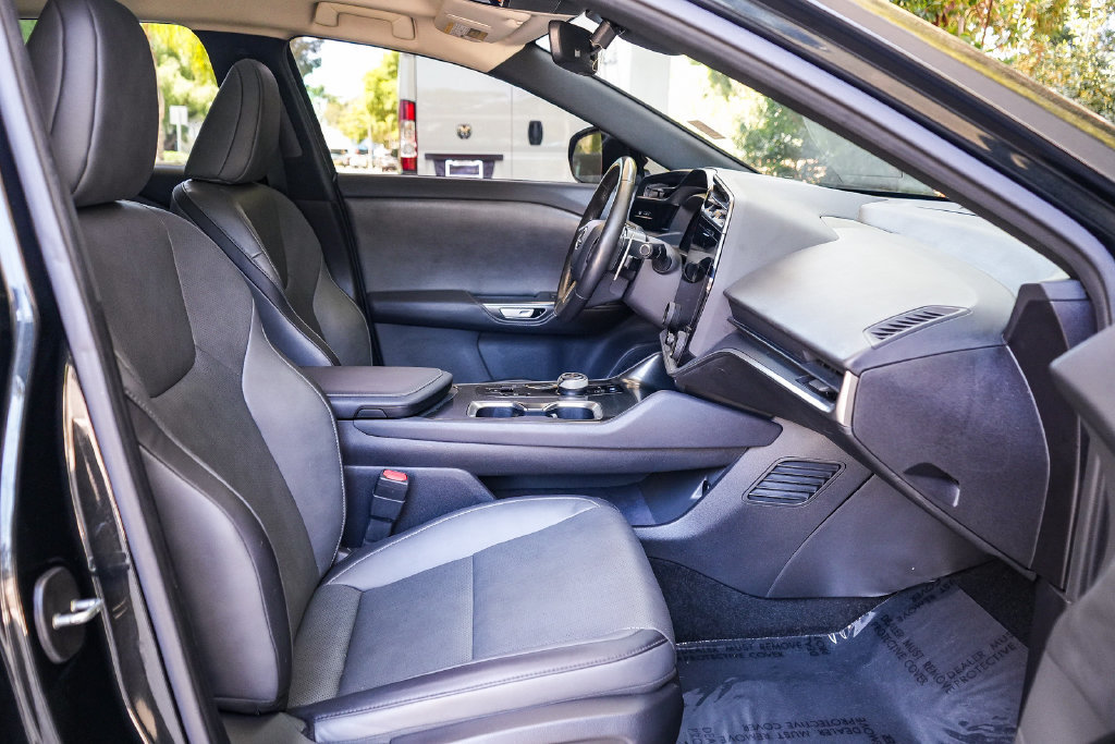 Used 2024 Lexus RZ 300e Premium FWD image 14