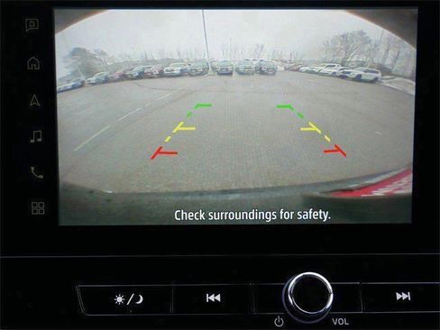 New 2026 Mitsubishi Outlander ES image 9