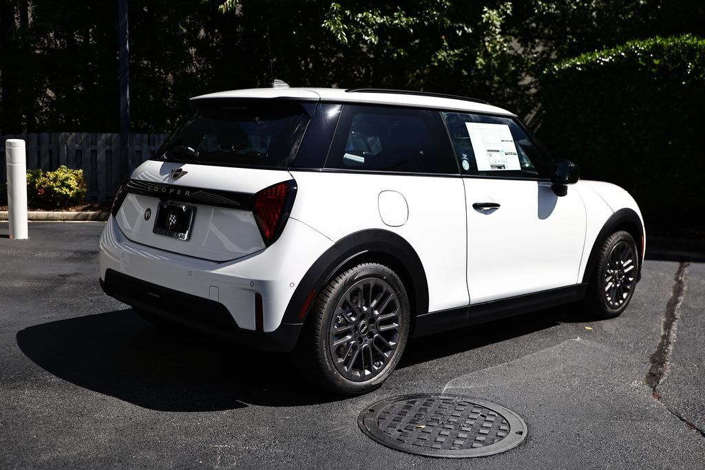 New 2026 MINI Cooper 2-Door Hardtop FWD image 7