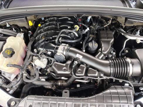 Certified 2023 Jeep Grand Cherokee Altitude image 16