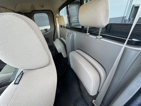 Used 2009 Suzuki Equator 2WD Extended Cab image 20