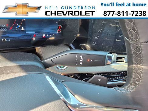 New 2026 Chevrolet Equinox LT w/ Convenience Package II AWD/4WD image 29