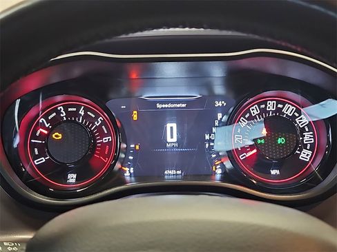 Used 2022 Dodge Challenger SXT w/ Blacktop Package image 18