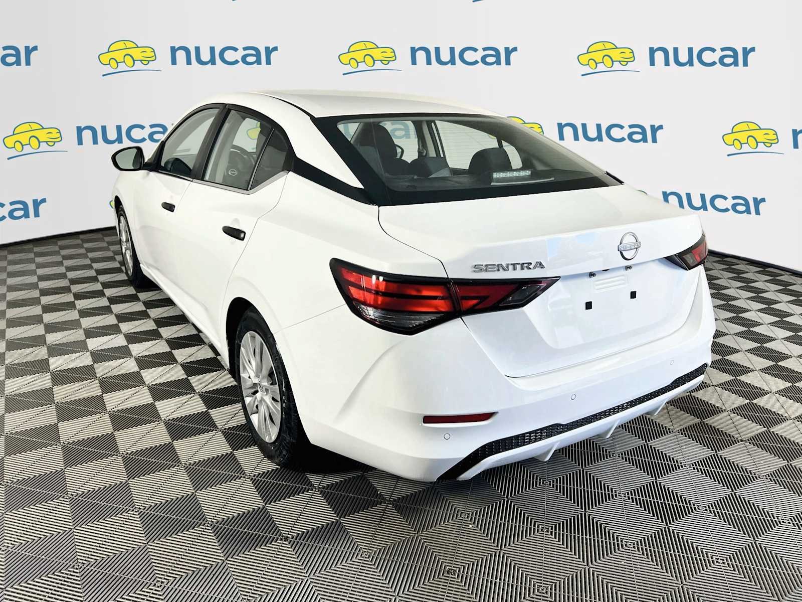 Used 2025 Nissan Sentra S FWD image 5