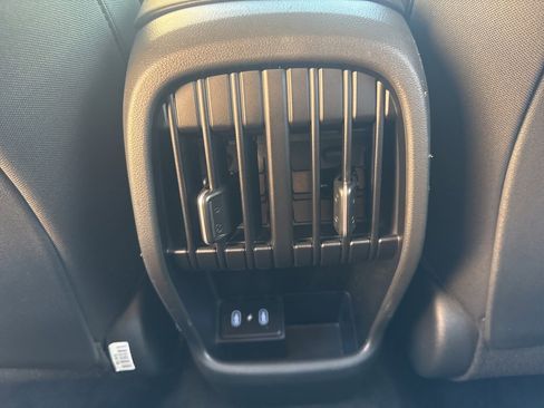 Used 2025 Hyundai Kona SEL image 35