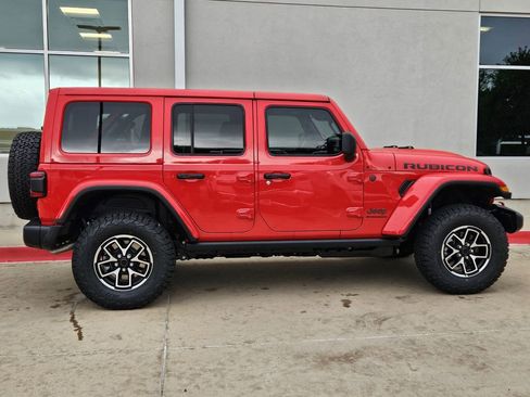 New 2026 Jeep Wrangler Unlimited Rubicon AWD/4WD image 2